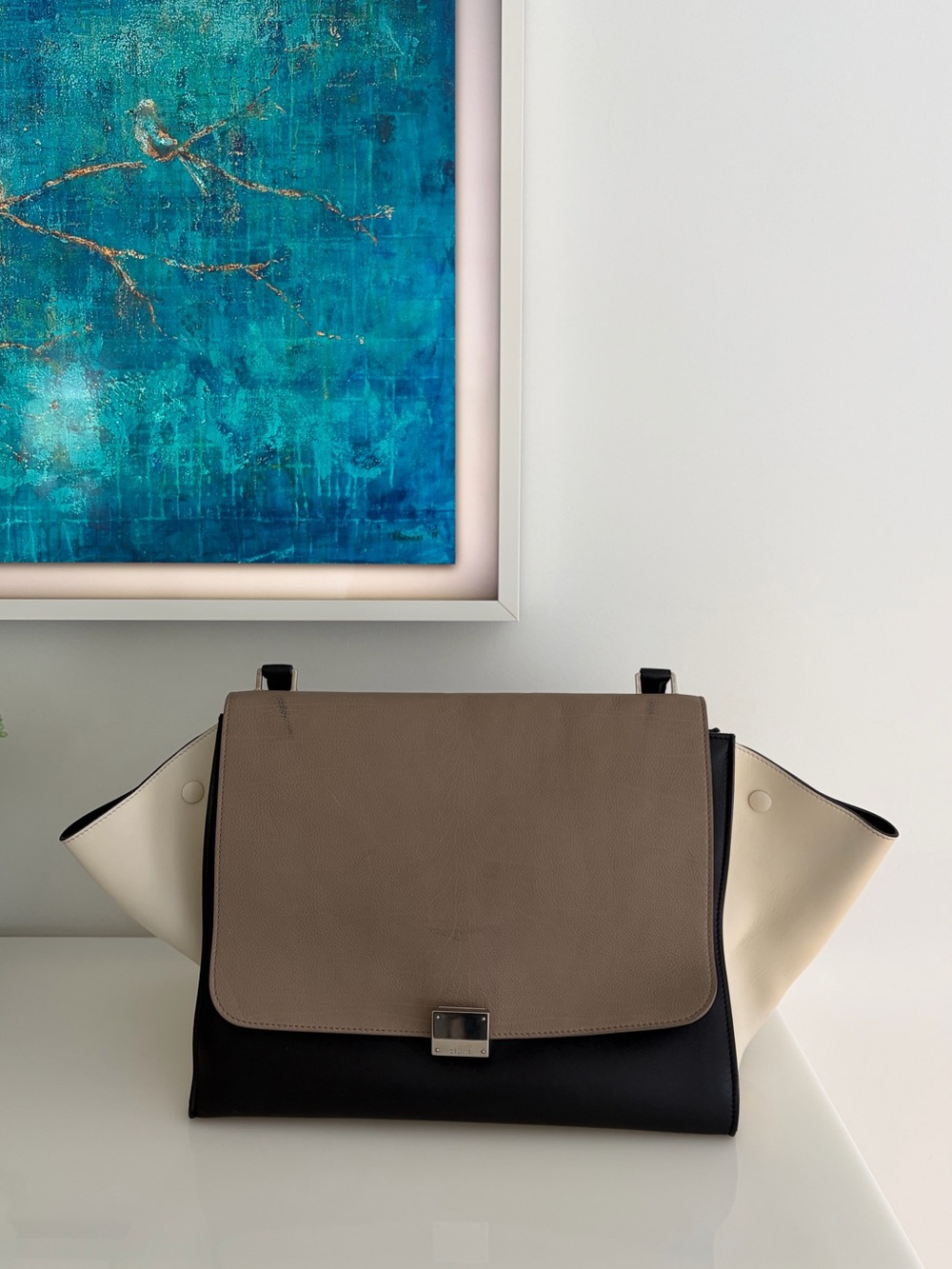 Céline Trapeze Tricolor Leather Shoulder Bag – Black / Cream / Taupe
